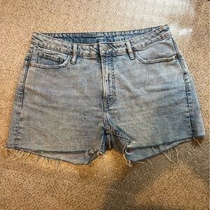 Old Navy OG Straight Jean Shorts
